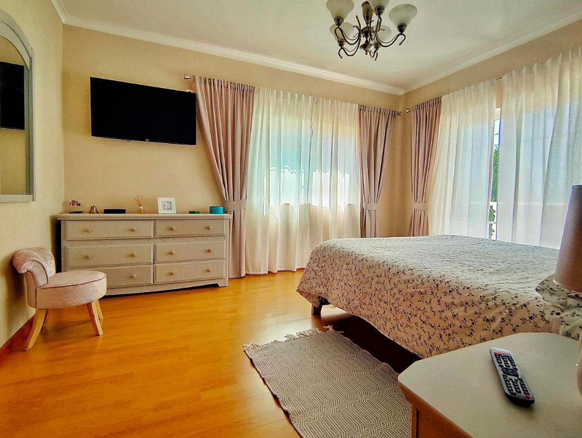 Villa Shardana B&B Сесимбра Экстерьер фото